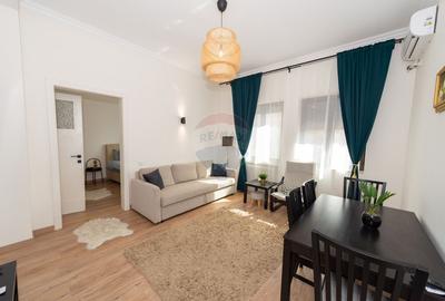 Apartament cu 2 camere decomandat, mobilat în Universitate