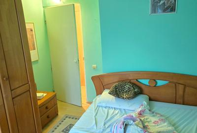 Vand apartament 3 camere semidecomandat in Deva, zona Micro 15, etaj 3, - 7