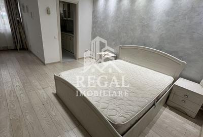 Garsonieră de închiriat – modernă, complet utilată, în zona centrală - 1