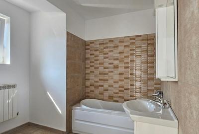 Buzau, Pietroasele - casa 4 camere, 2 bai, 150 mp utili. - 6