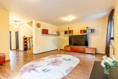 Casă / Vilă tip duplex cu 4 camere de vânzare în Dragomirești-Vale - 2