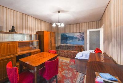 Apartament 2 camere | Intre Lacuri | De renovat! - 1