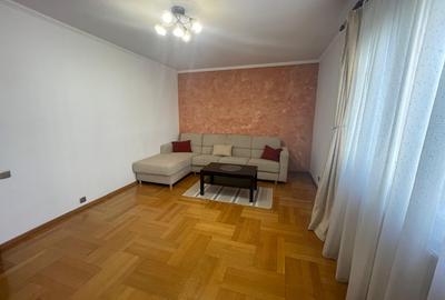 Apartament cu 2 camere decomandat, mobilat în Ștrand