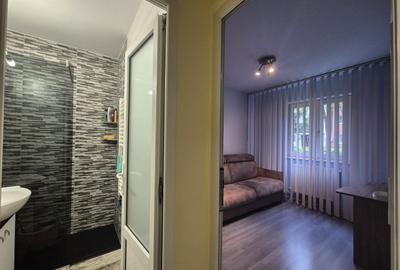 Zona Grivitei, apartament liber la vanzare - 5