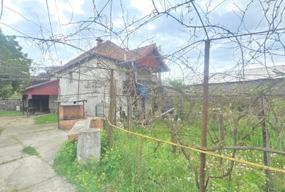 Vand casa in Deva, P+E + Garaj dublu separat cu intrare directa din strada, - 1