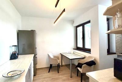 1100 e/ mp - Casa individuala  - 700 mp teren - la asfalt - Sacalaz - 3