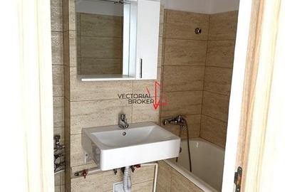 Apartament et.6/10 zona Colentina- Teiul Doamnei - 7