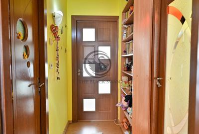 Apartament cu 3 camere de vanzare | Mobilat | Malu Rosu | Comision 0% - 4