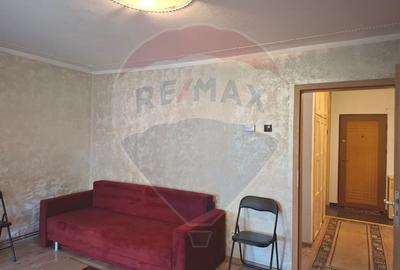 Garsonieră de închiriat, cu centrală termică, zona Voinicilor Micălaca - 1