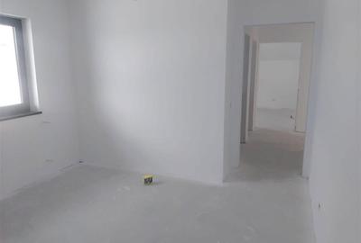 Apartament de vanzare - La Stejari - 13