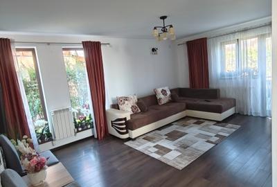 Casă P+M cu placă de beton, teren 450 mp, curte amenajată – Giurgiu, Str. Negru - 6