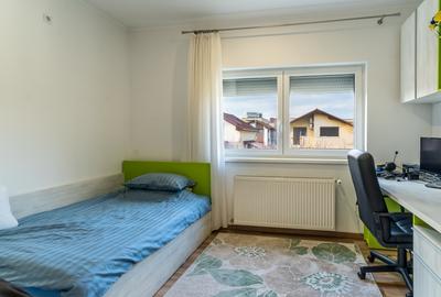 Casa individuala, cu piscina, pe strada privata, cartier Borhanci - 9