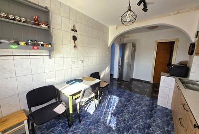 Cel mai ieftin 4 camere din Berceni, cu loc parcare si centrala proprie - 14