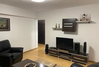 Apartament cu 3 camere semidecomandat, mobilat în Domenii