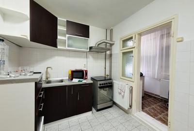 Apartament 3 camere, decomandat, etajul 2, zona Soarelui - 9