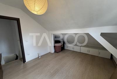 COMISON 0-Apartament decomandat 3 camere 70 mpu balcon Cedonia Sibiu - 13