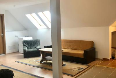 Apartament cu 2 camere semidecomandat în Florești