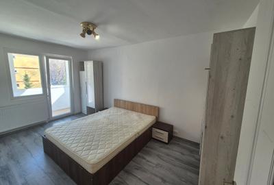 Închiriez apartament 1 camera etajul.1 - 7