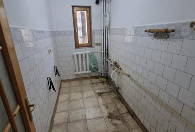 Apartament 3 camere, decomandat, zona Pacurari - 7