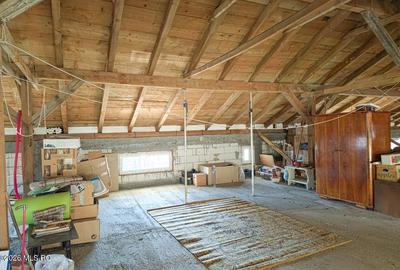 Lunei - Ion Neculce, 2 Apartamente. Mansarda 157 mp. Anexe, Lot 475 mp - 36