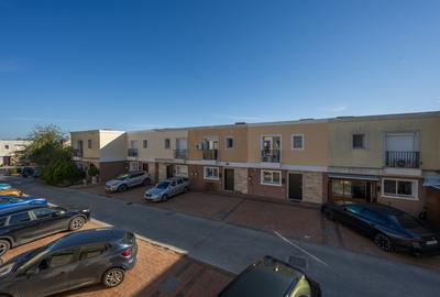 Vila de vanzare P+1 tip N in Cosmopolis - 16