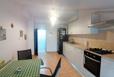 Apartament 3 camere Bd. T. Vladimirescu constructie 2009 - 14