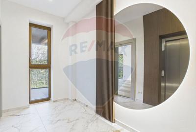 Apartament parter cu 2 camere, curte proprie in inima padurii - Sinaia - 15