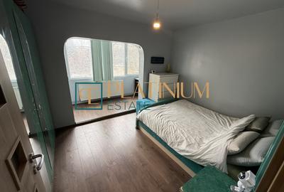 Apartament cu 3 camere decomandat, mobilat în Aradului