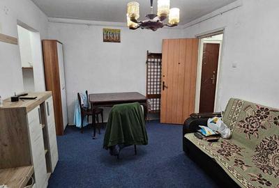 Apartament cu 2 camere semidecomandat, mobilat în Veteranilor