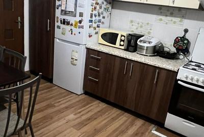 3 camere, 2 băi, 2 balcoane, 71 mp utili, zona Lipovei - 4