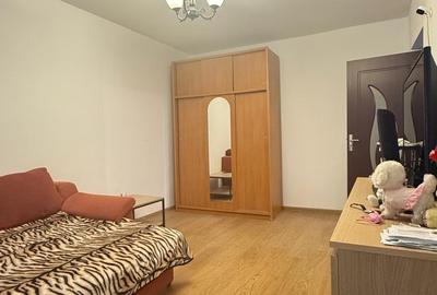 Apartament 3 camere decomandat, etaj 4, Drumul Taberei - 2