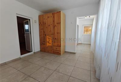 Casa tip parter zona Candesti - 11