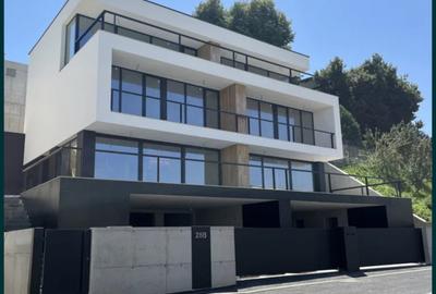 Duplex 180 MP, semifinisat, zona Europa cu terasa si parcare - 1