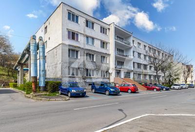 Apartament 2 camere / decomandat - 9