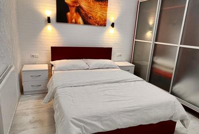 Apartament cu două camere,etaj 3,zona 0 Casa de Cultură a Studentilor - 1