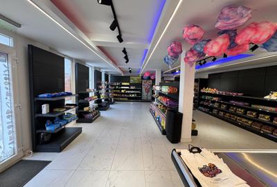 Spatiu comercial Bd. Pipera, Parter, 250 mp parter + etaj,  la strada - 2
