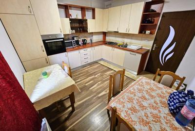 Apartament de vânzare, 2 camere, 72 mp, zona Piața Abator - 9