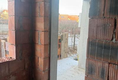 Propietar - Garsonieră de vânzare – 37 mp utili - bloc nou – parter– parcare sub - 12