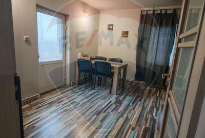 P+E+M cu 13 camere, Bariera Valcii in proximitatea Spitalului Regional - 4