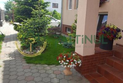 Vila Șelimbăr – 700 mp teren, jacuzzi, semineu, front stradal 30 ml - 26