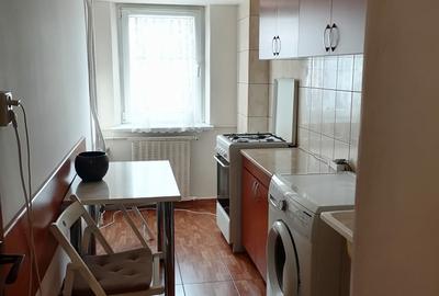 Dristor-Baba Novac, garsoniera, 300 euro, libera, 6 minute metrou Dristor - 5