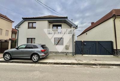 Casa individuala 6 camere 3 bai si teren 1115 mp in Sura Mica Sibiu - 1