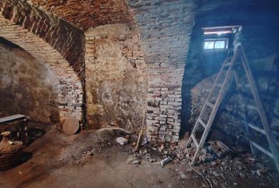 Casa 4 camere libera la vanzare GHIMBAV - 12