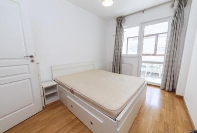 Apartament cu 2 camere decomandat, mobilat în Central