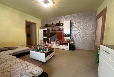 3 camere | centrala proprie | boxa | mobilat si utilat | zona excelenta | - 1