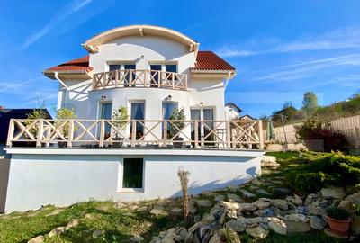 Vilă Premium în Borhanci – 270 mp Utili , 7 Camere, priveliste de exceptie - 2