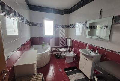 Casa individuala cu 7 camere si garaj,Dumbravita - 11