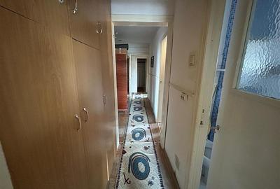 Apartament cu 4 camere de vanzare, zona liceul Pedagogic - 11