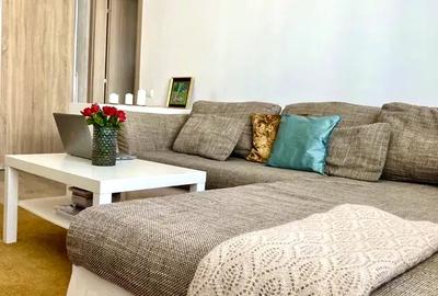 Apartament cu 2 camere semidecomandat, mobilat în Băneasa