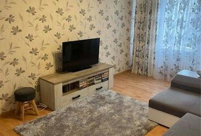 Apartament cu 3 camere decomandat, mobilat în Crângași